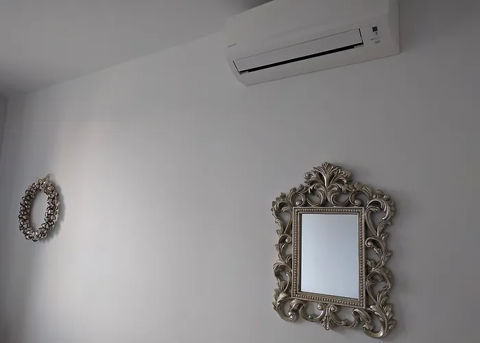 Vangogh By Mythings Apartament *